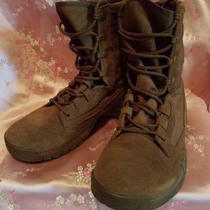 Nike military boots